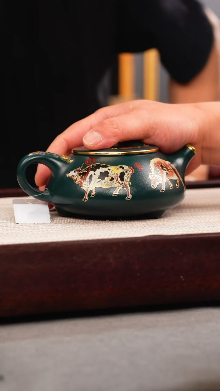 茶壶紫砂苏门答腊青 景舟石瓢 五牛珐琅彩