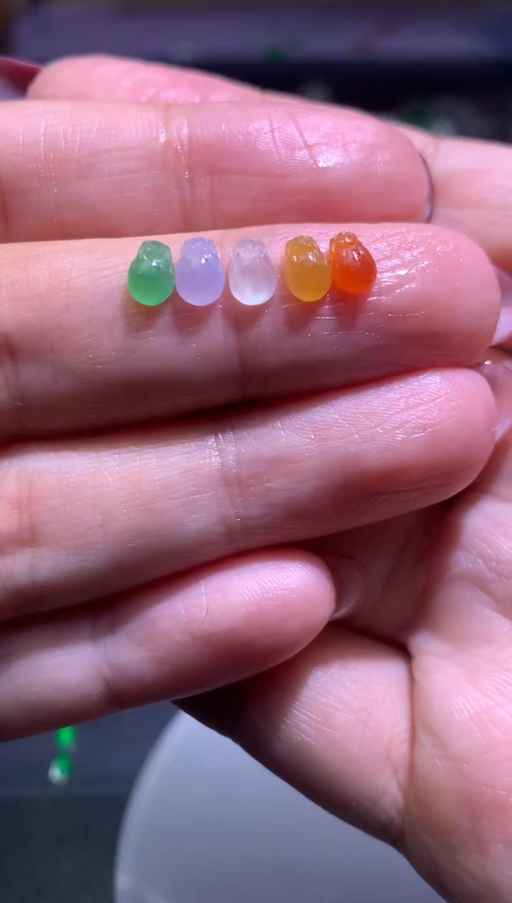 【闪购商品】定制翡翠未镶嵌毛货