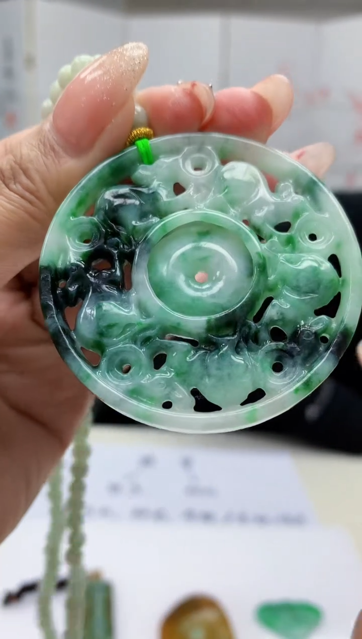 【闪购商品】定制翡翠未镶嵌5152MM-毛货挂件91赠珠链