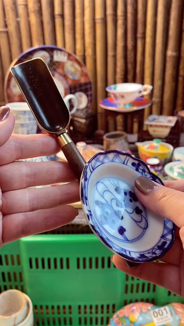 【闪购商品】瓷片开心快乐的一天呀