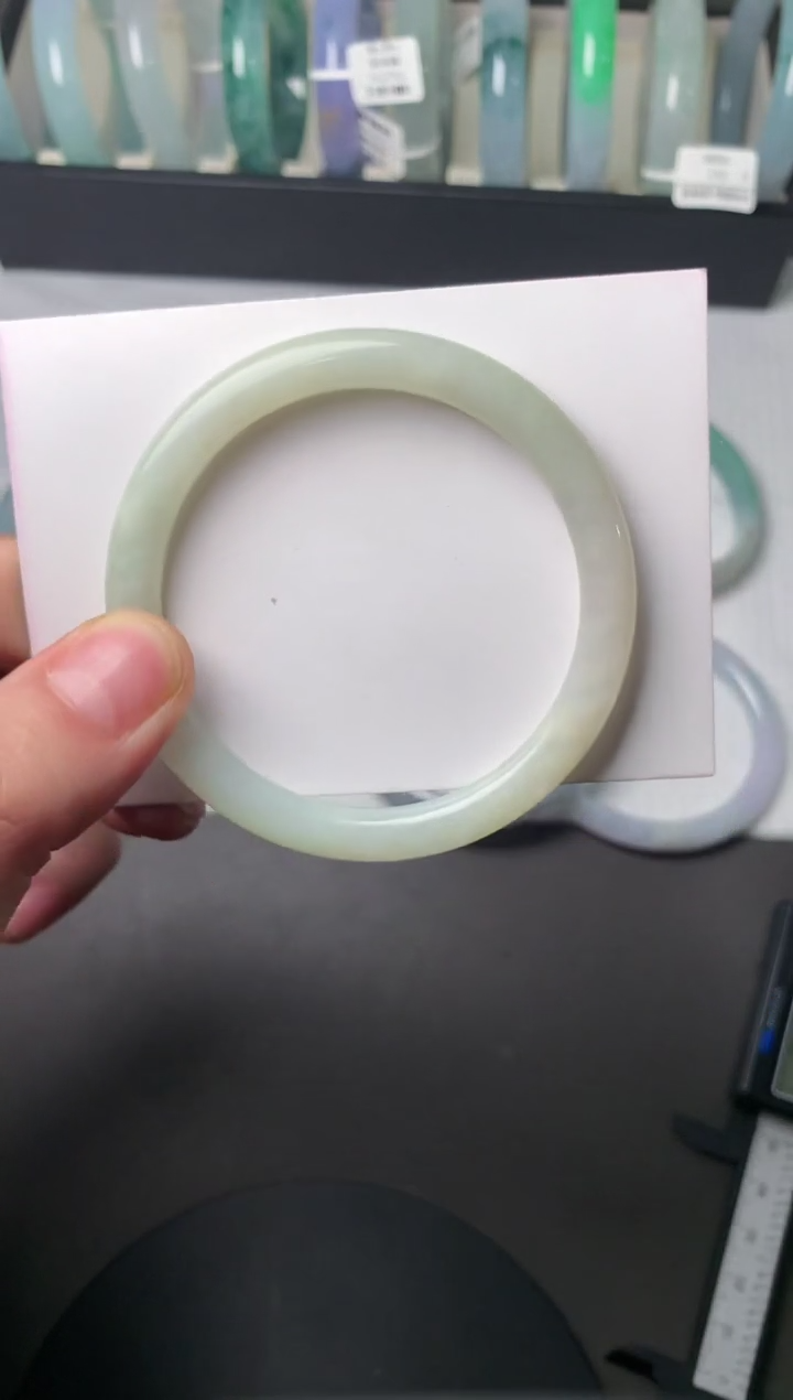 【闪购商品】翡翠手镯（圆镯）未镶嵌54.1*7.2*7.3