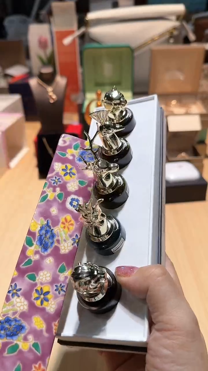 【闪购商品】瓷片锅碗瓢盆一件不剩