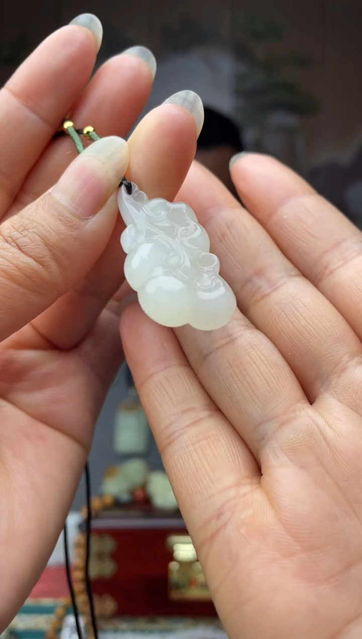 未镶嵌和田玉挂件拍一发一