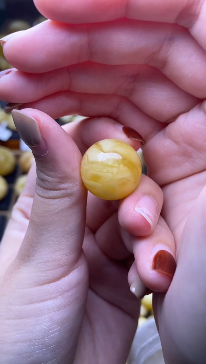 【闪购商品】琥珀裸石未镶嵌大小姐珠宝29