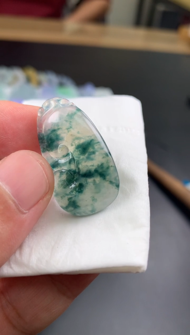 【闪购商品】定制翡翠未镶嵌翡翠