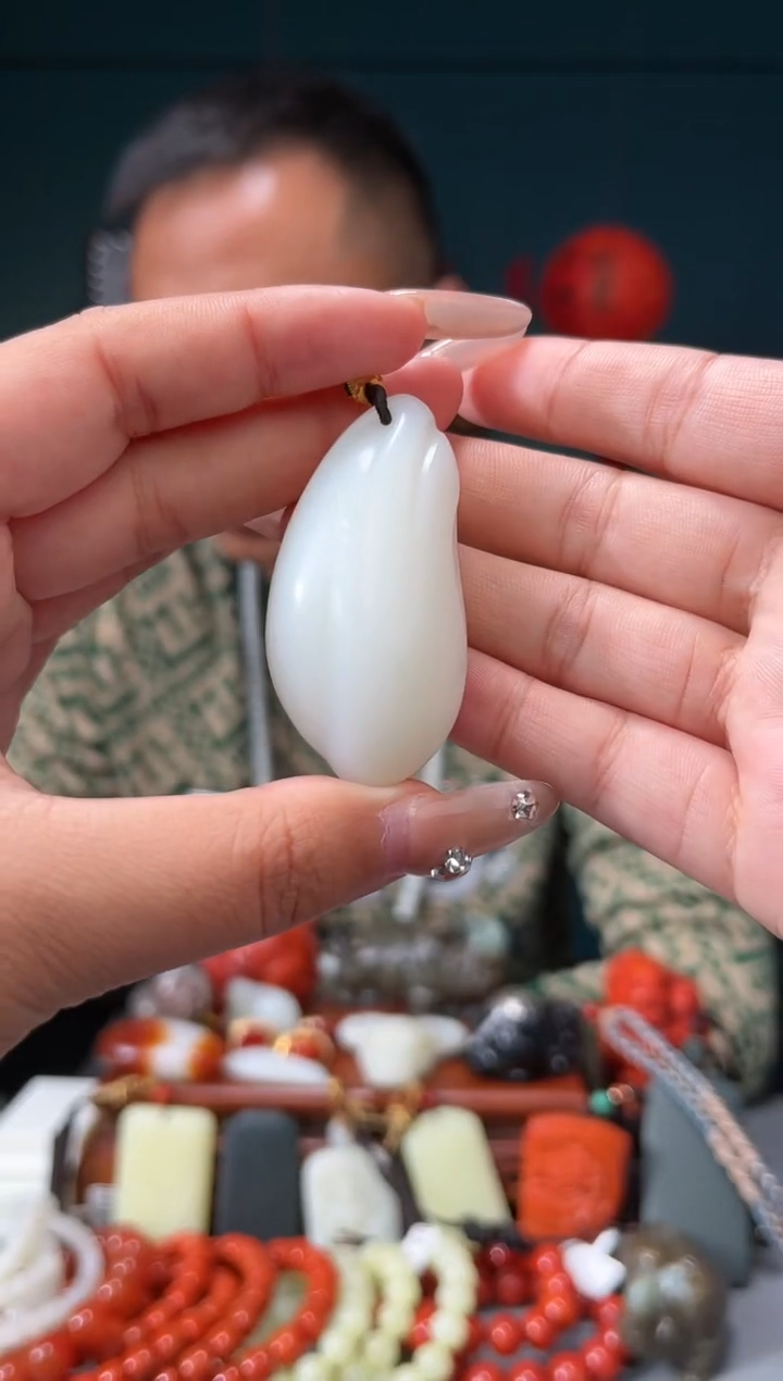 【闪购商品】和田玉颈饰未镶嵌吊坠