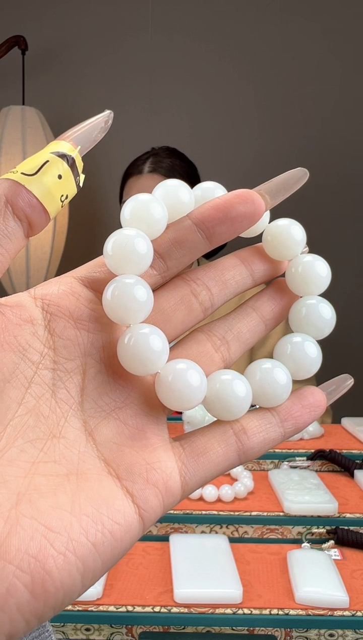 【闪购商品】和田玉颈饰未镶嵌1