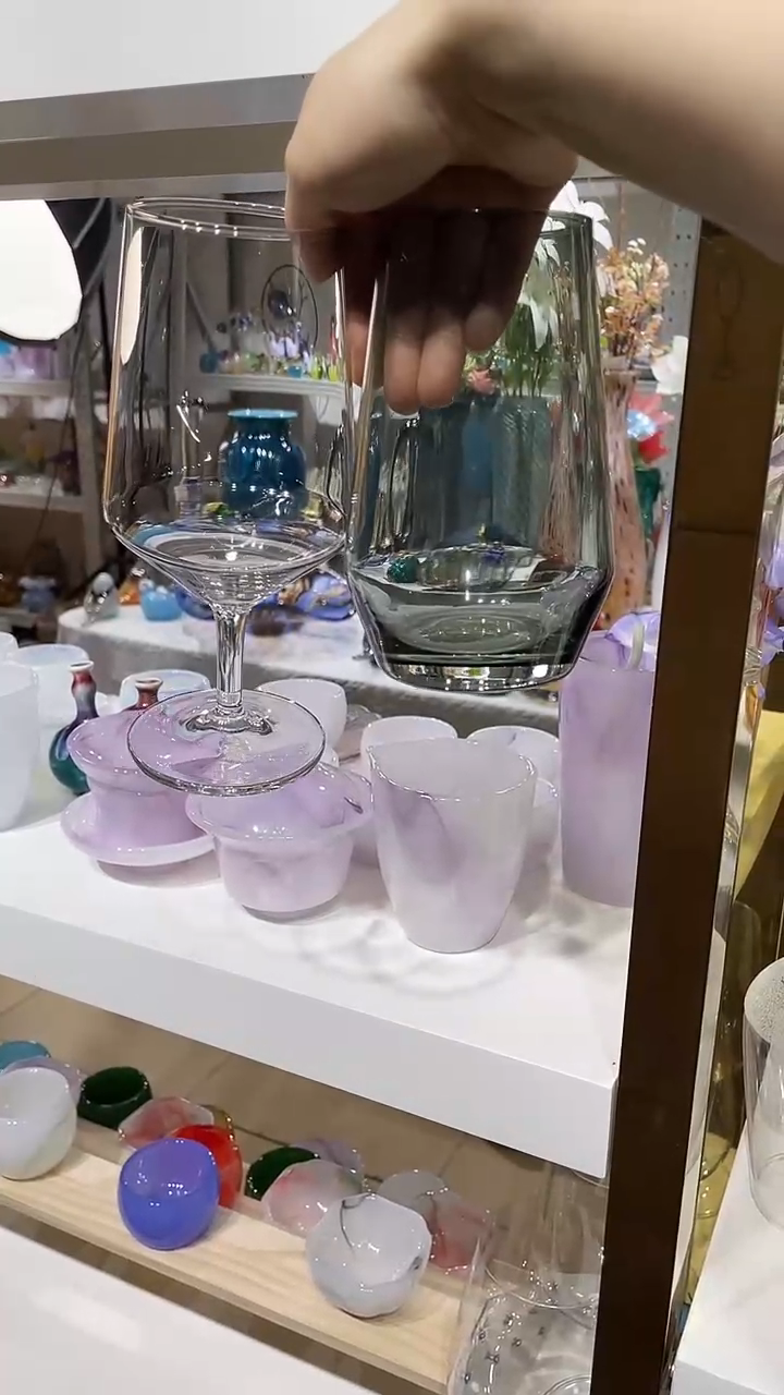 【闪购商品】水晶玻璃2只一只水杯一带脚杯