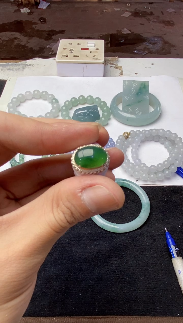 未镶嵌定制翡翠定制翡翠