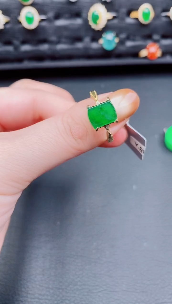 【闪购商品】翡翠戒指银S925镶嵌天然a货翡翠165