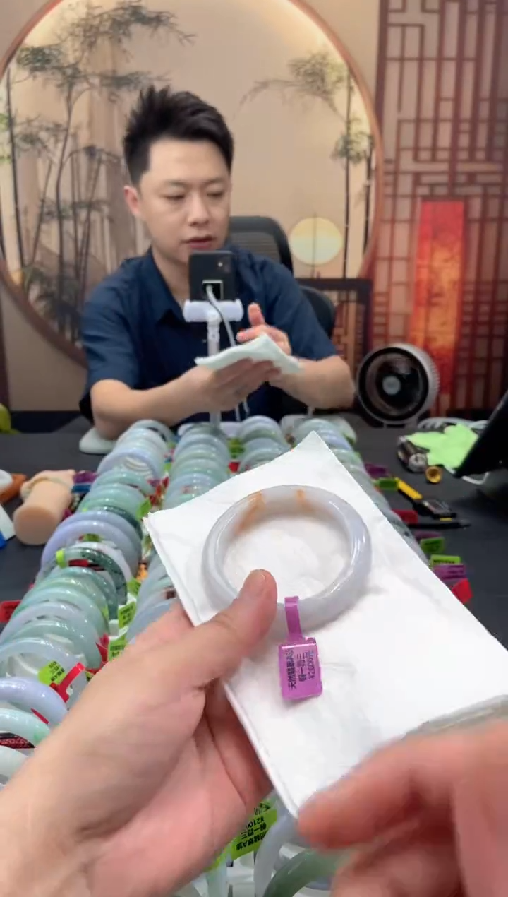 未镶嵌手镯翡翠000056941
