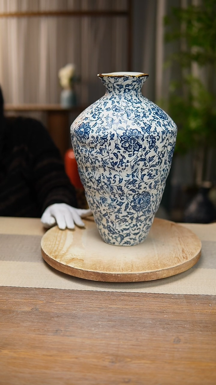 【闪购商品】陶瓷  花器青花瓷缠枝莲高脚