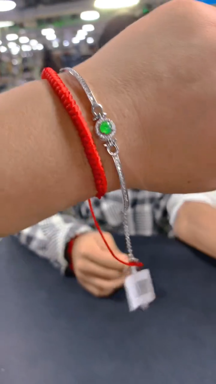 【闪购商品】翡翠手链未镶嵌0280193240