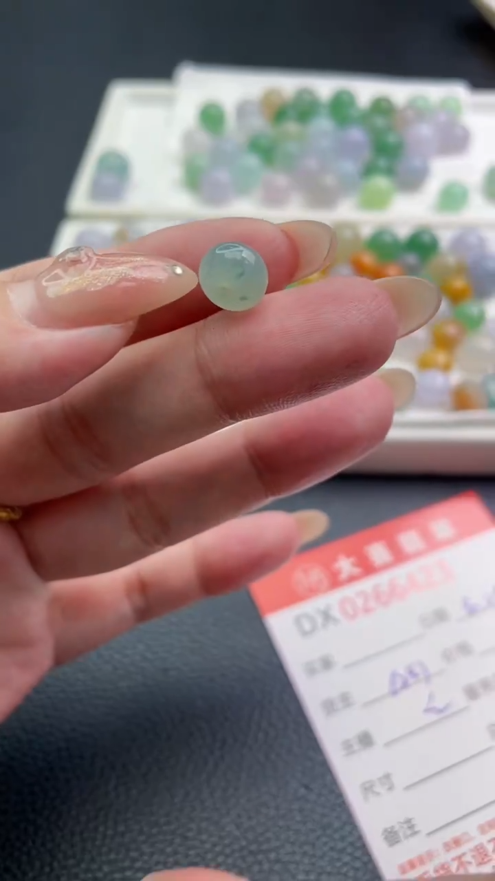 未镶嵌定制翡翠蝶*_1