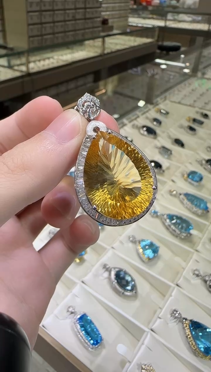 颈饰银S925镶嵌黄晶65ct