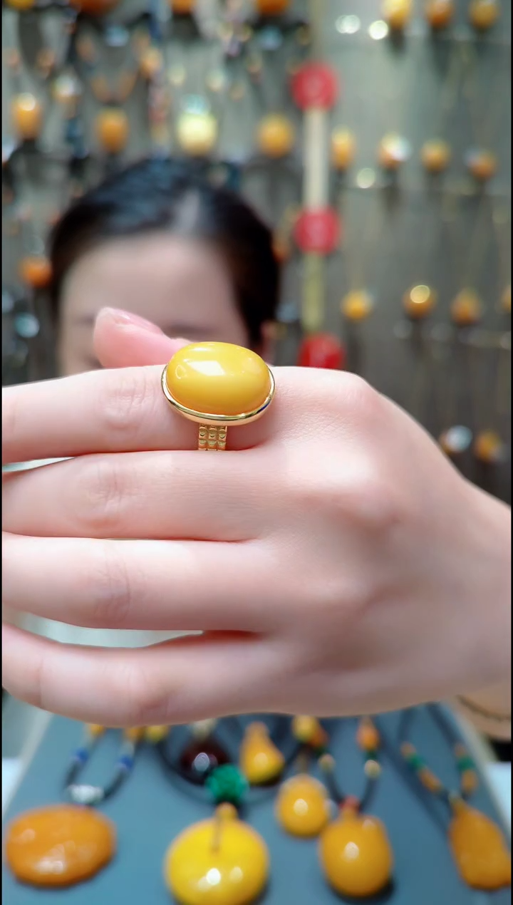银S925镀金镶嵌蜜蜡珠宝奇石﹣C502蜜蜡戒指