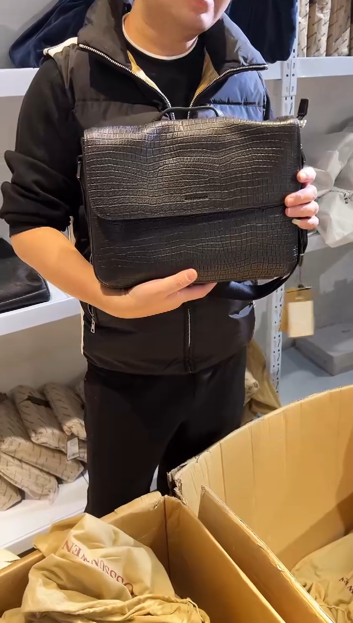 头层牛皮177品牌男包清货中（不要卡单，理性消费）