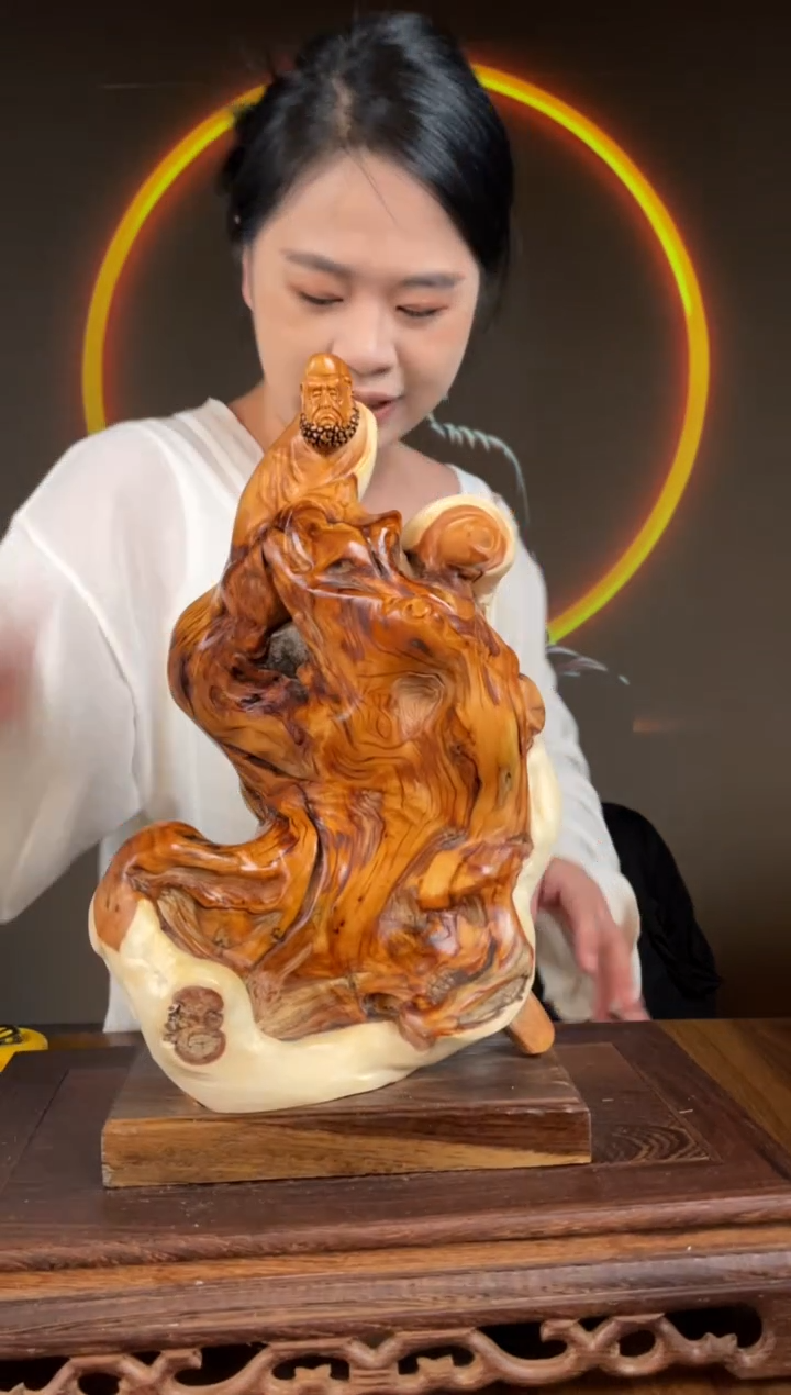 【闪购商品】柏木（崖柏）手工摆件,先抢先得!