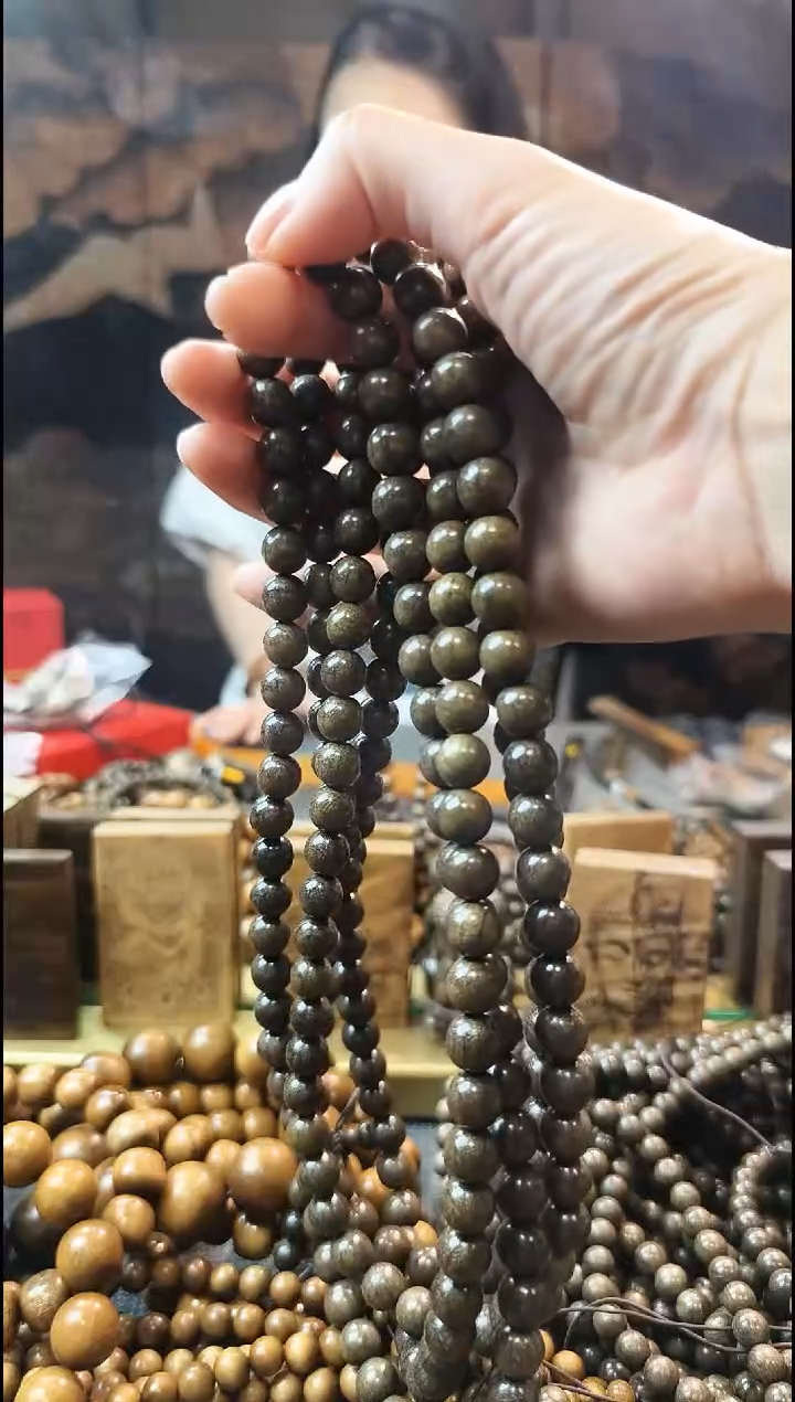 金丝楠1.0阴沉绿多圈108