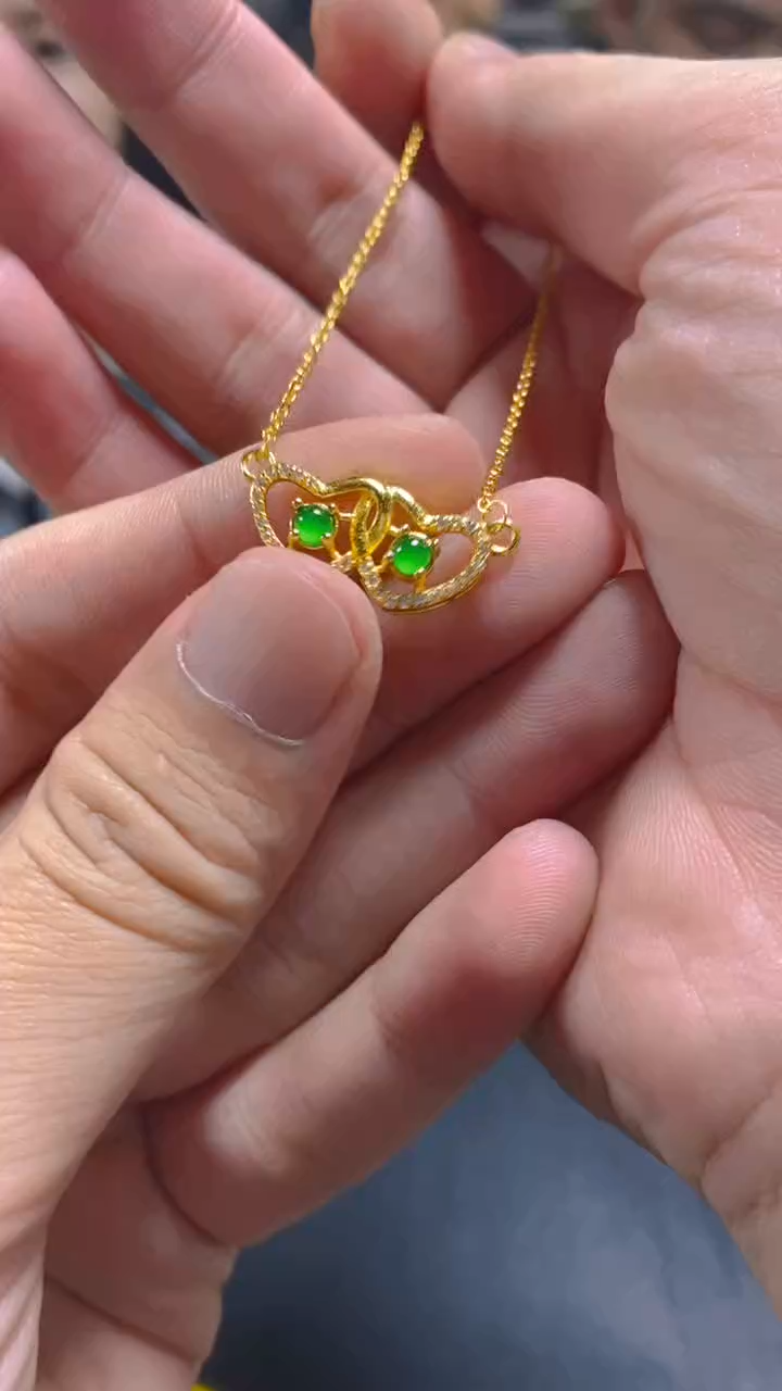 【闪购商品】翡翠吊坠(赠链)未镶嵌0967640314多样性发一