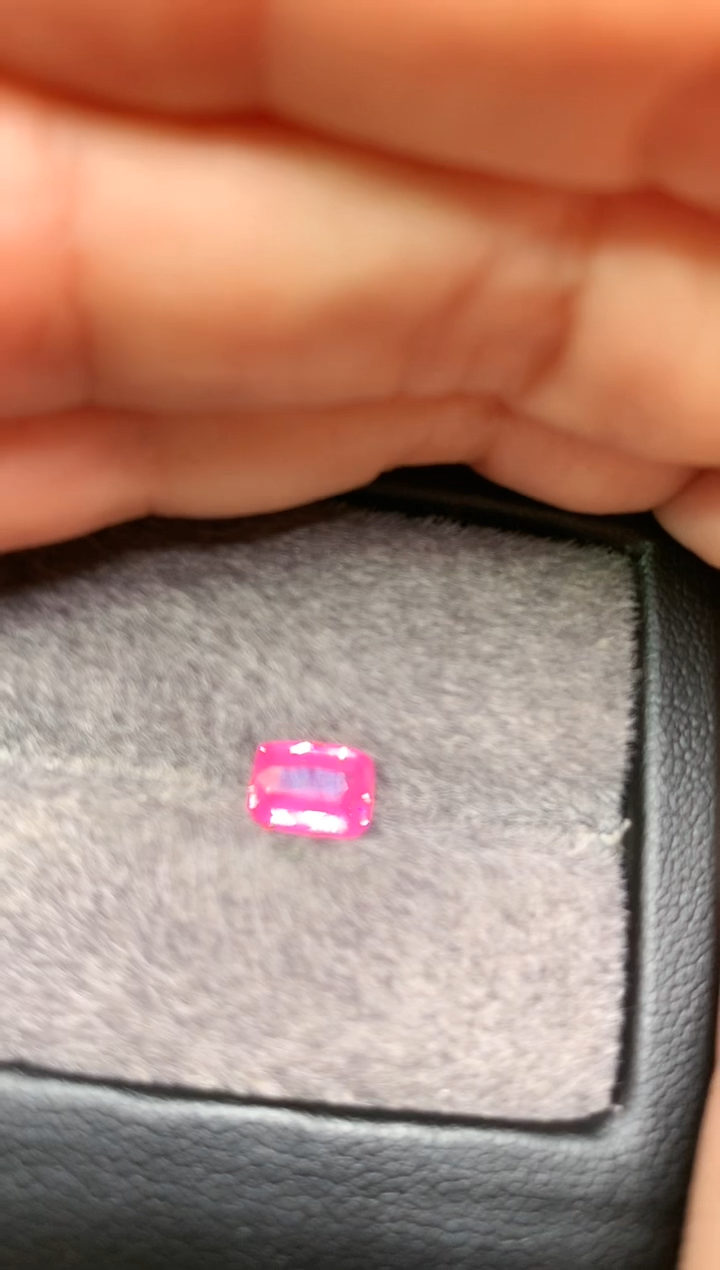 【闪购商品】定制尖晶石裸石未镶嵌枕型 马亨盖 1.15ct