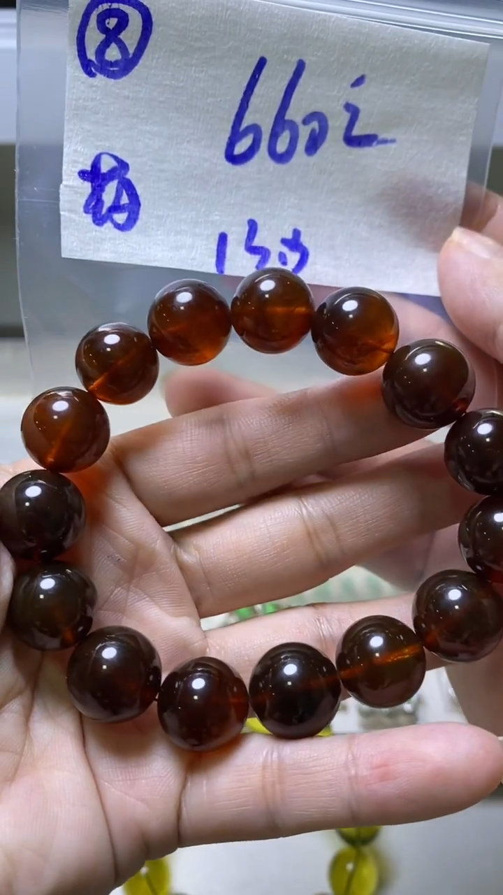 未镶嵌定制琥珀8珠串660元毛货需精抛光