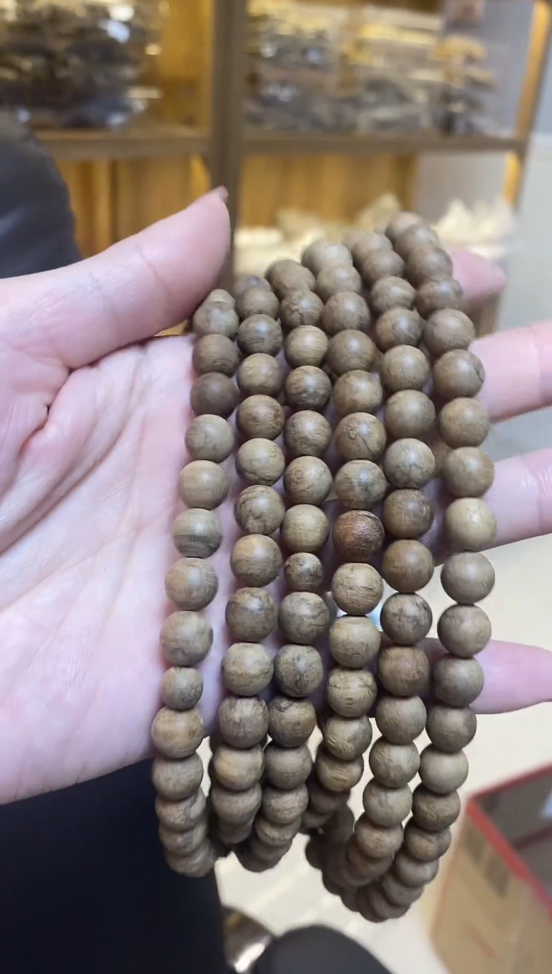 【闪购商品】沉香手串泰国黑棋圆珠长串0.9多样性发其一