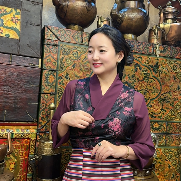 史镜民族风藏式传统缎面藏服