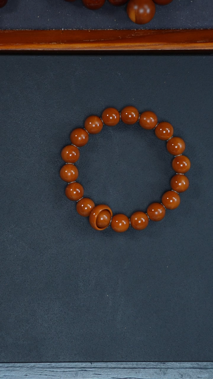 【闪购商品】橄榄核吊坠12毫米精品 正圆