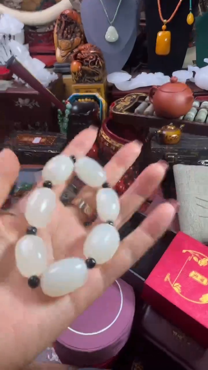 【闪购商品】和田玉687867867未镶嵌687876876867