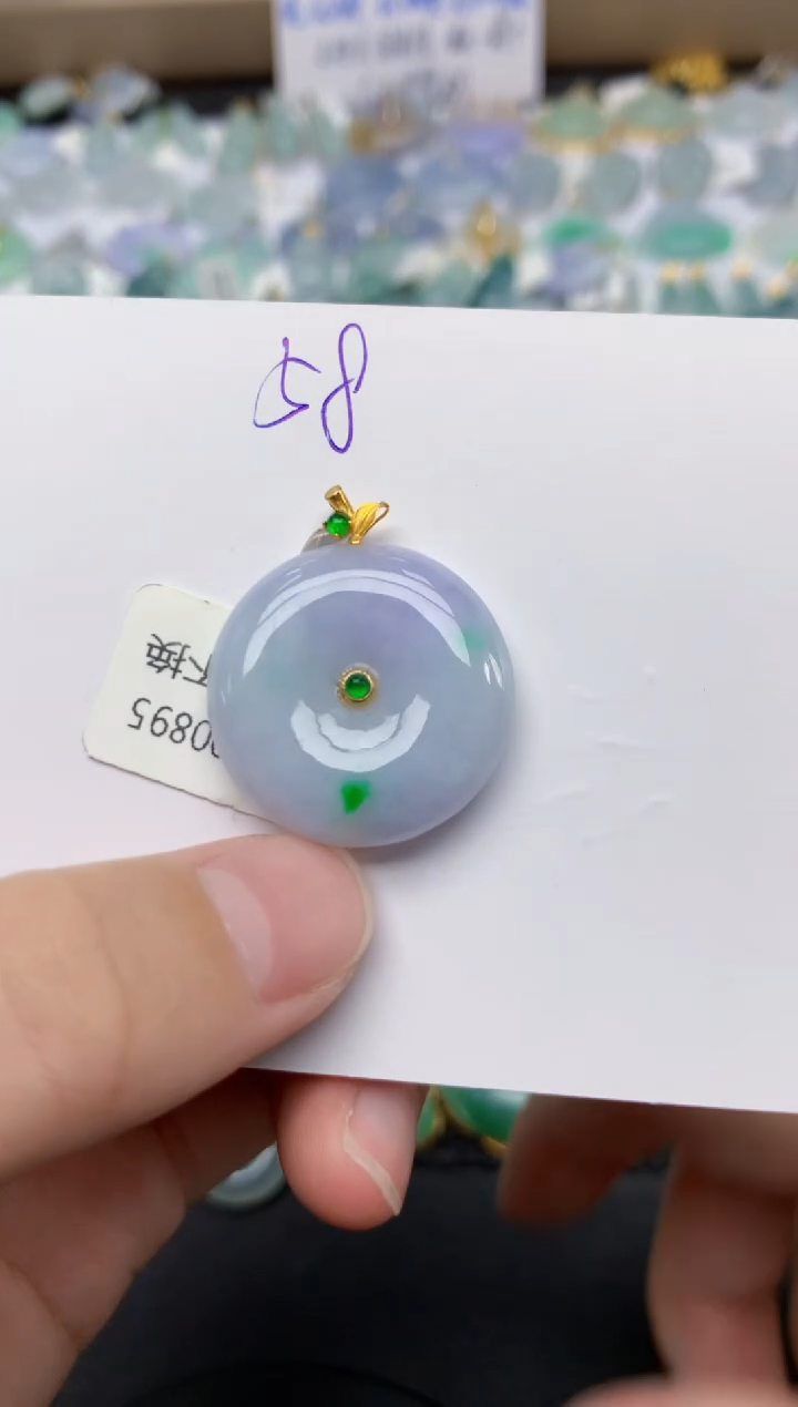 翡翠18K金镶嵌颈饰天然缅甸A货翡翠