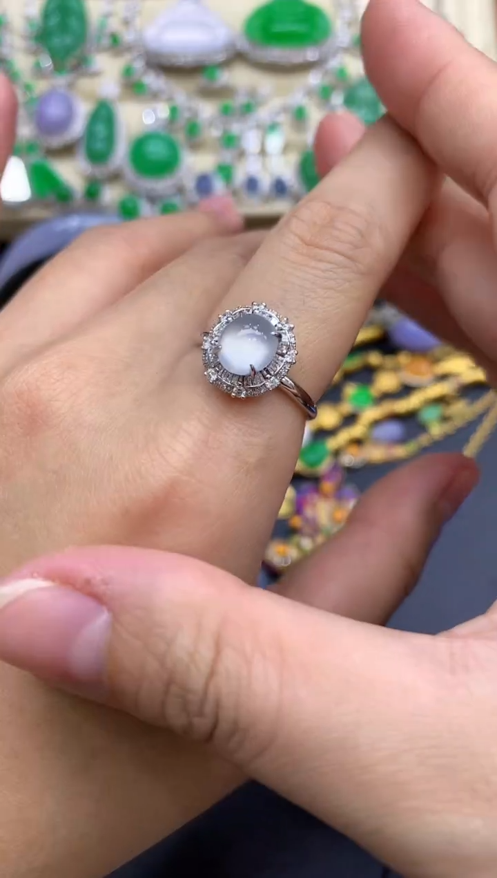 18K金镶嵌戒指翡翠210-中国好珍宝