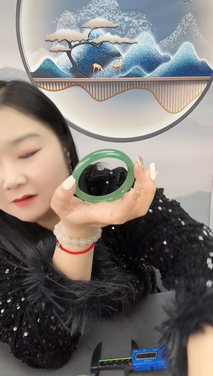 未镶嵌微瑕独龙玉石英质玉6263