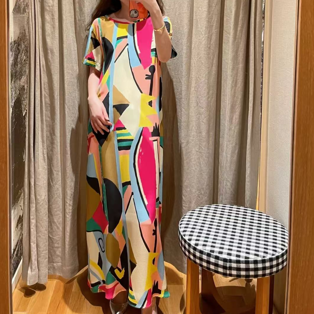 全新未使用 MaxMara 圆领短袖连衣裙/44码