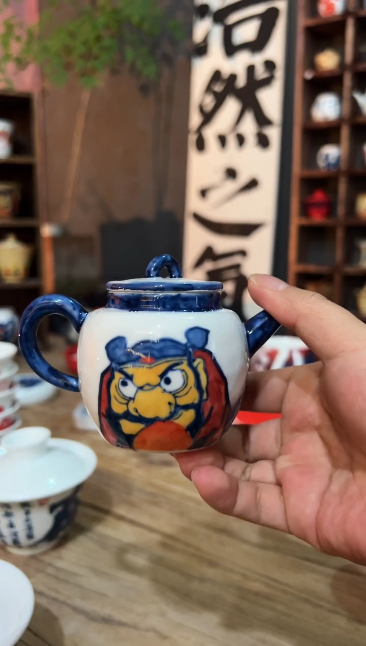 观云听雨原创手绘茶具