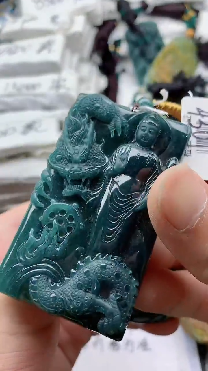 颈饰未镶嵌翡翠888