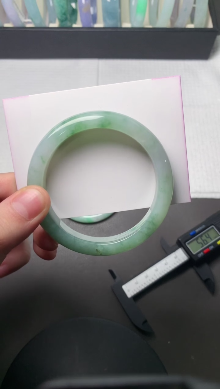 【闪购商品】翡翠手镯未镶嵌57.1*11.9*8.3