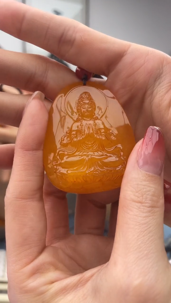 【闪购商品】蜜蜡珠宝奇石未镶嵌微瑕配绳，假一罚十024