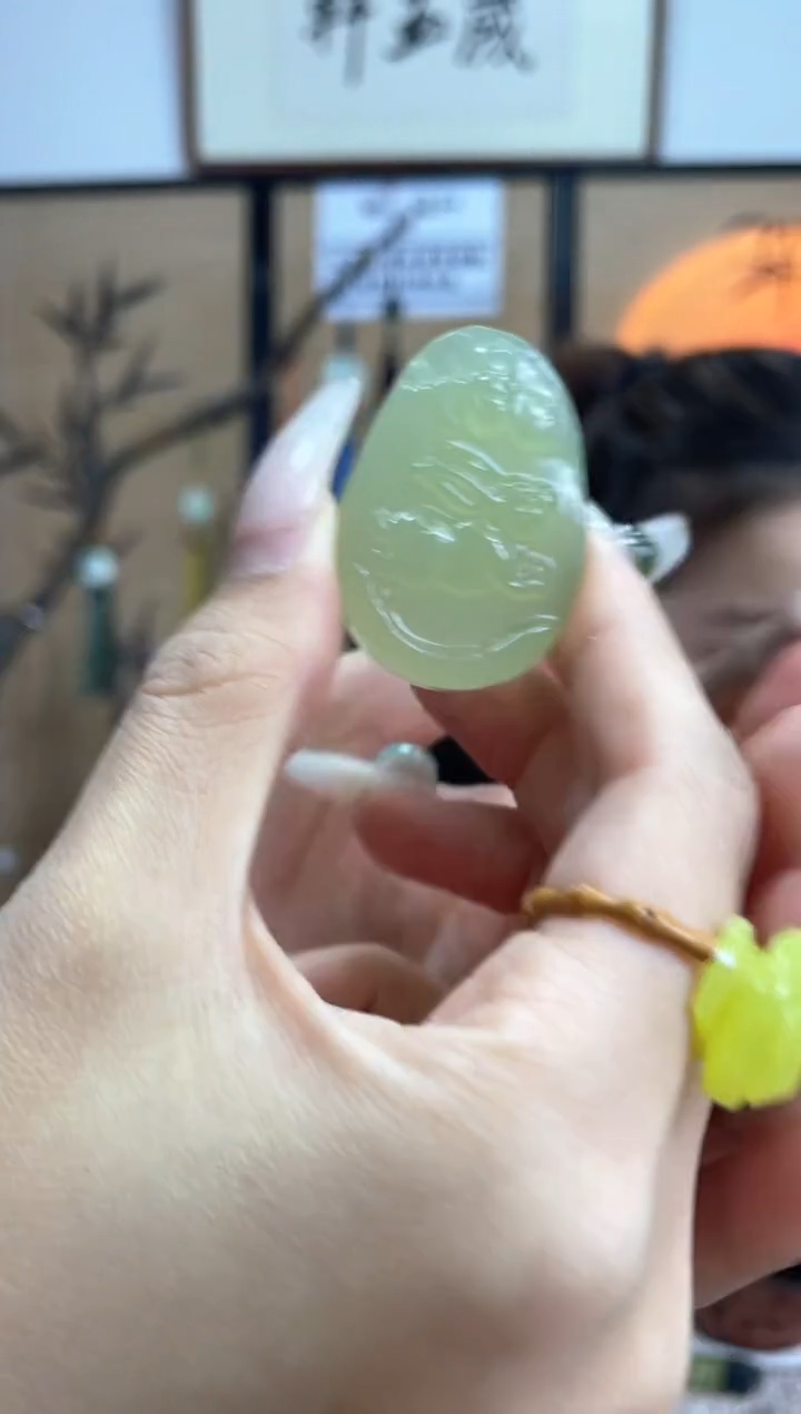 【闪购商品】岫玉兔牌未镶嵌多样性发货其中发一