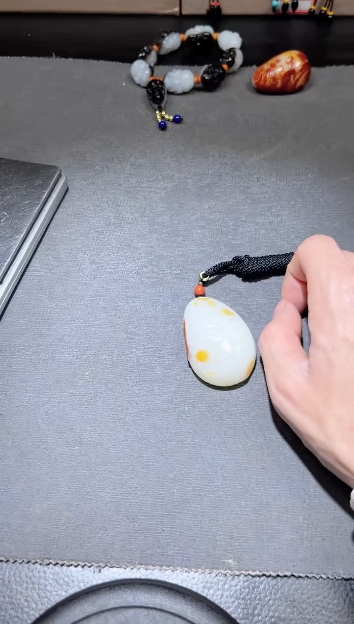 未镶嵌和田玉（子料）挂件YL-ZZ-11.28-10