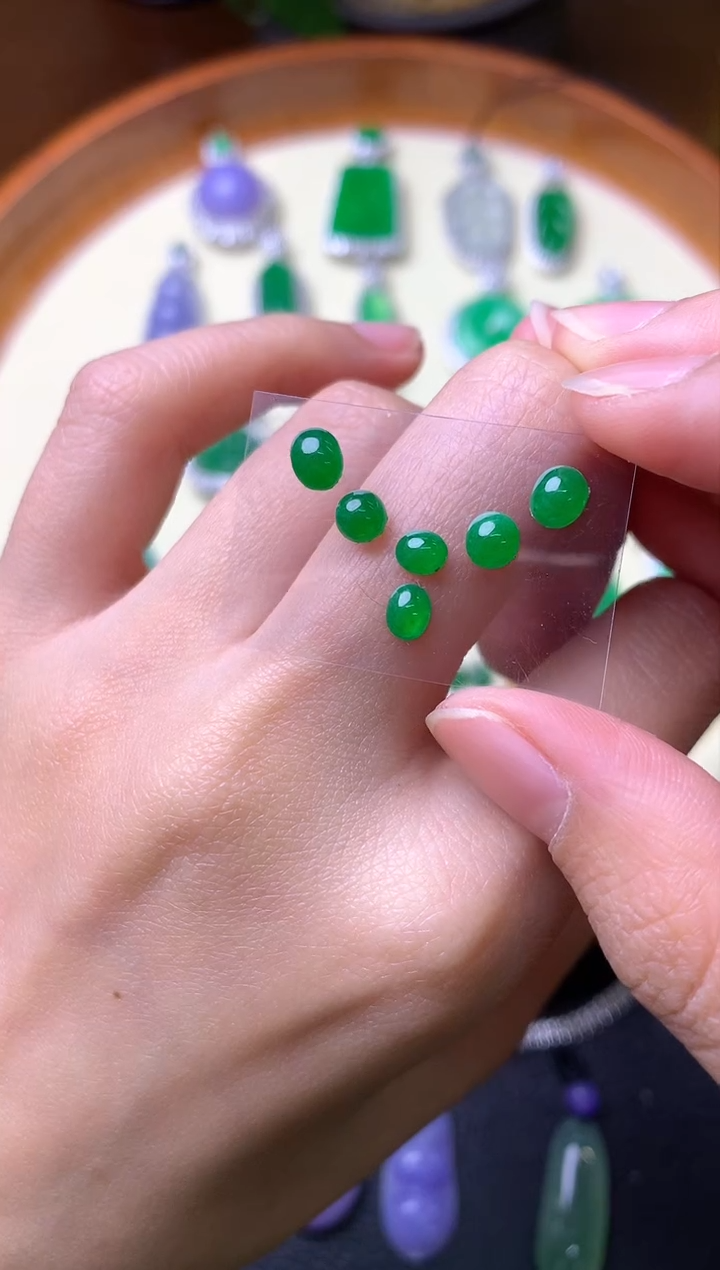 【闪购商品】定制翡翠未镶嵌裸石（镶嵌定制）