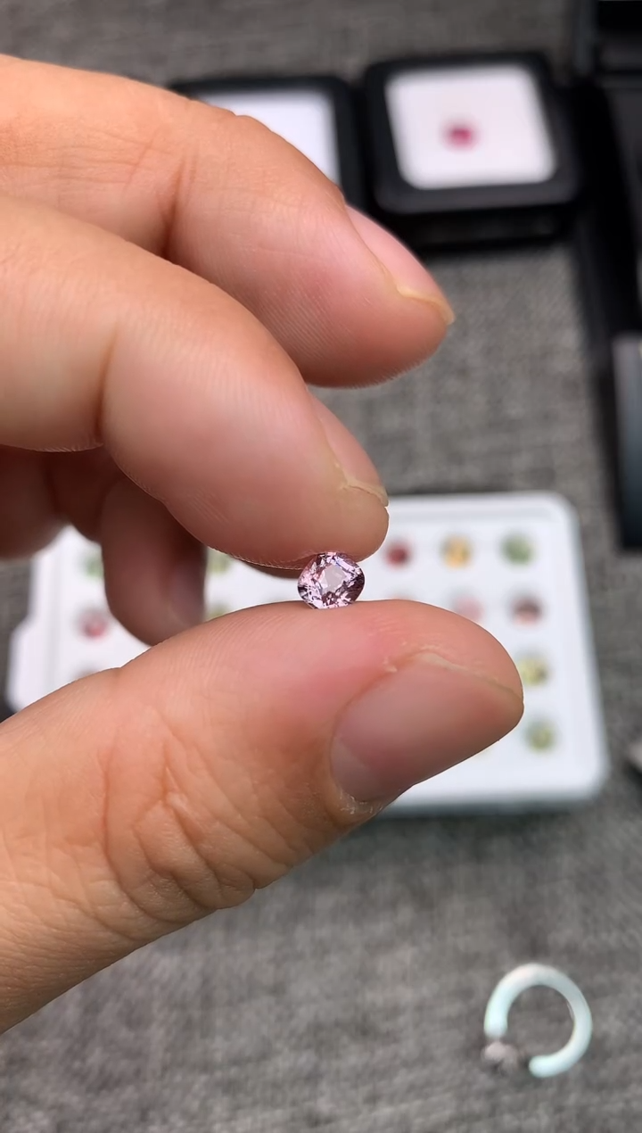 裸石尖晶石s**h0.63克拉