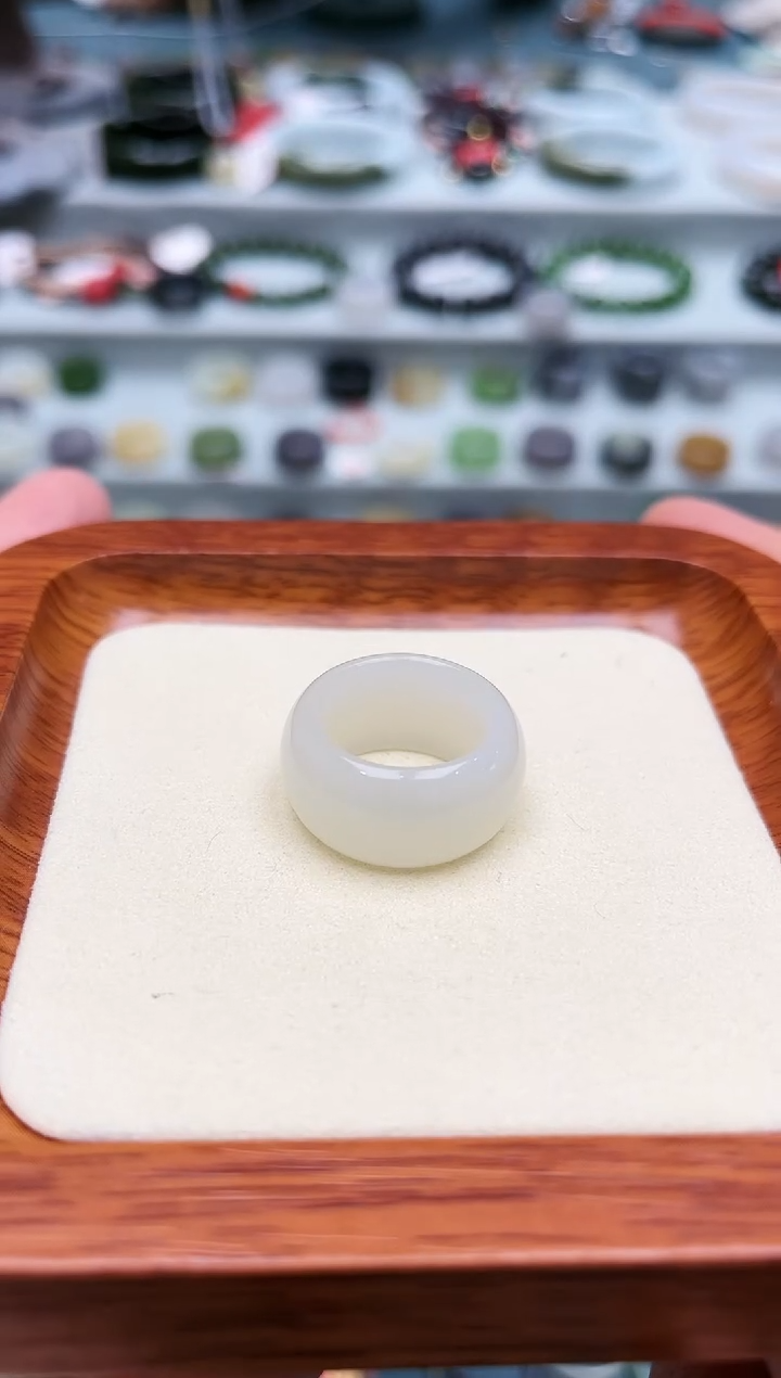 【闪购商品】和田玉戒指未镶嵌12号