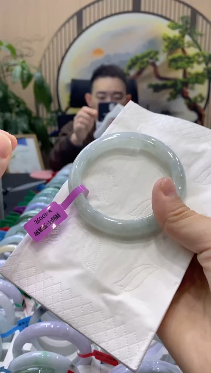 【闪购商品】翡翠手镯未镶嵌0000014012