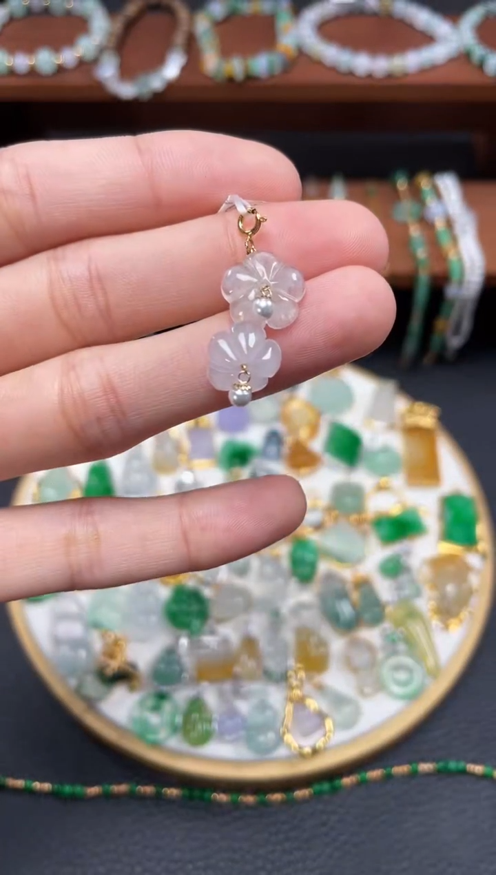 【闪购商品】石英质玉吊坠(不含链)18K金镶嵌一个   JK417