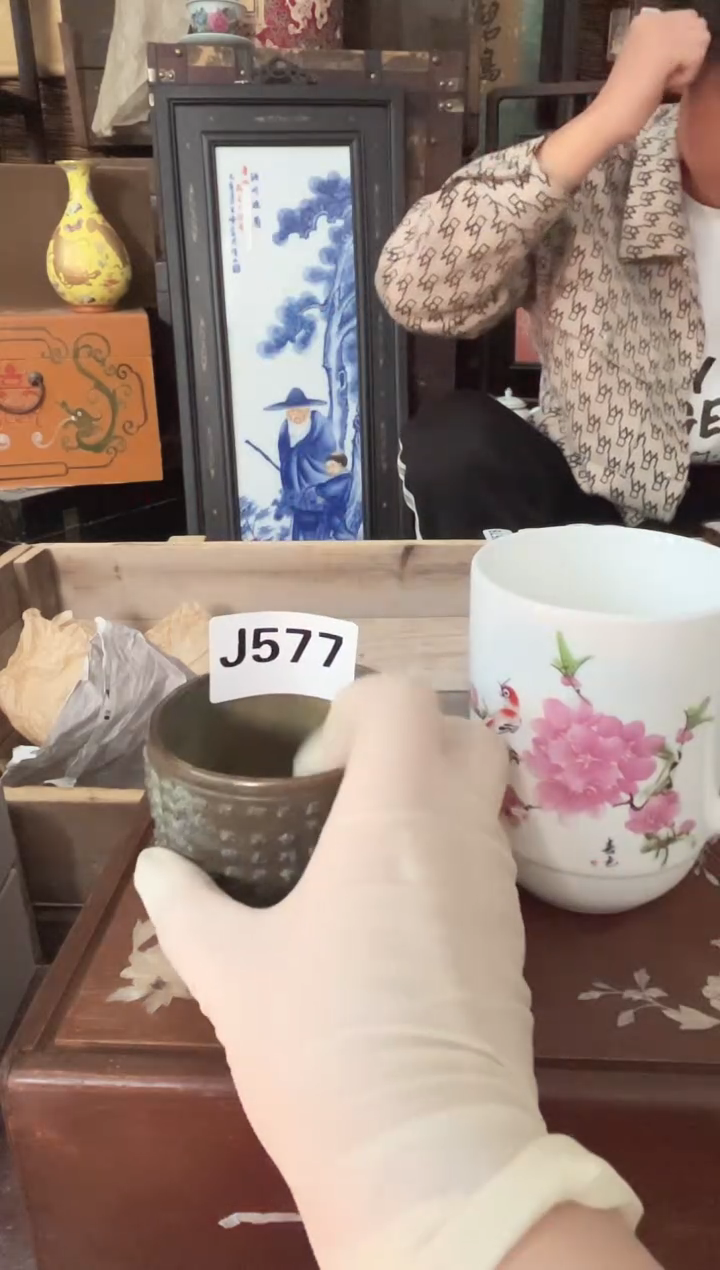 陶景德镇陶瓷摆件J577