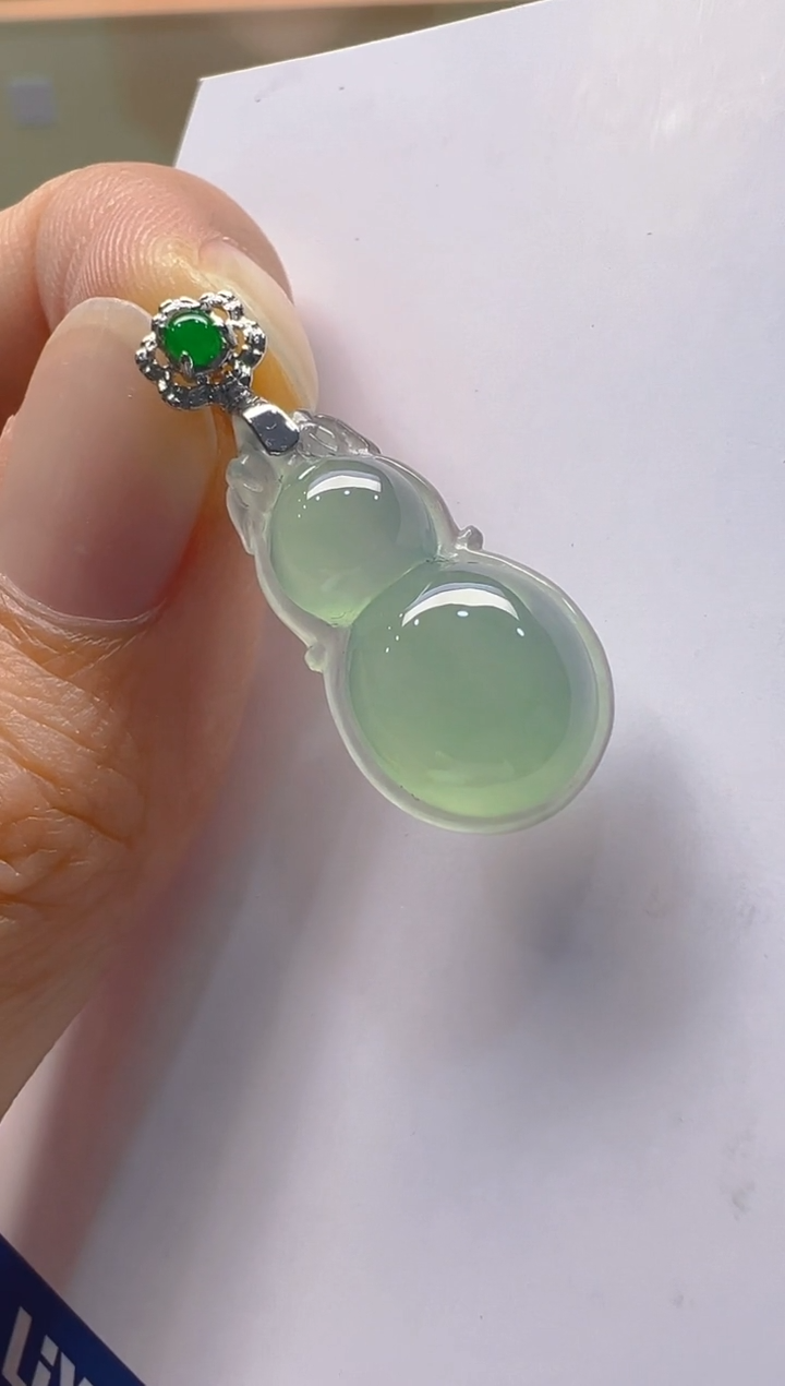 【闪购商品】翡翠吊坠(不含链)18K金镶嵌多样性团购发一件