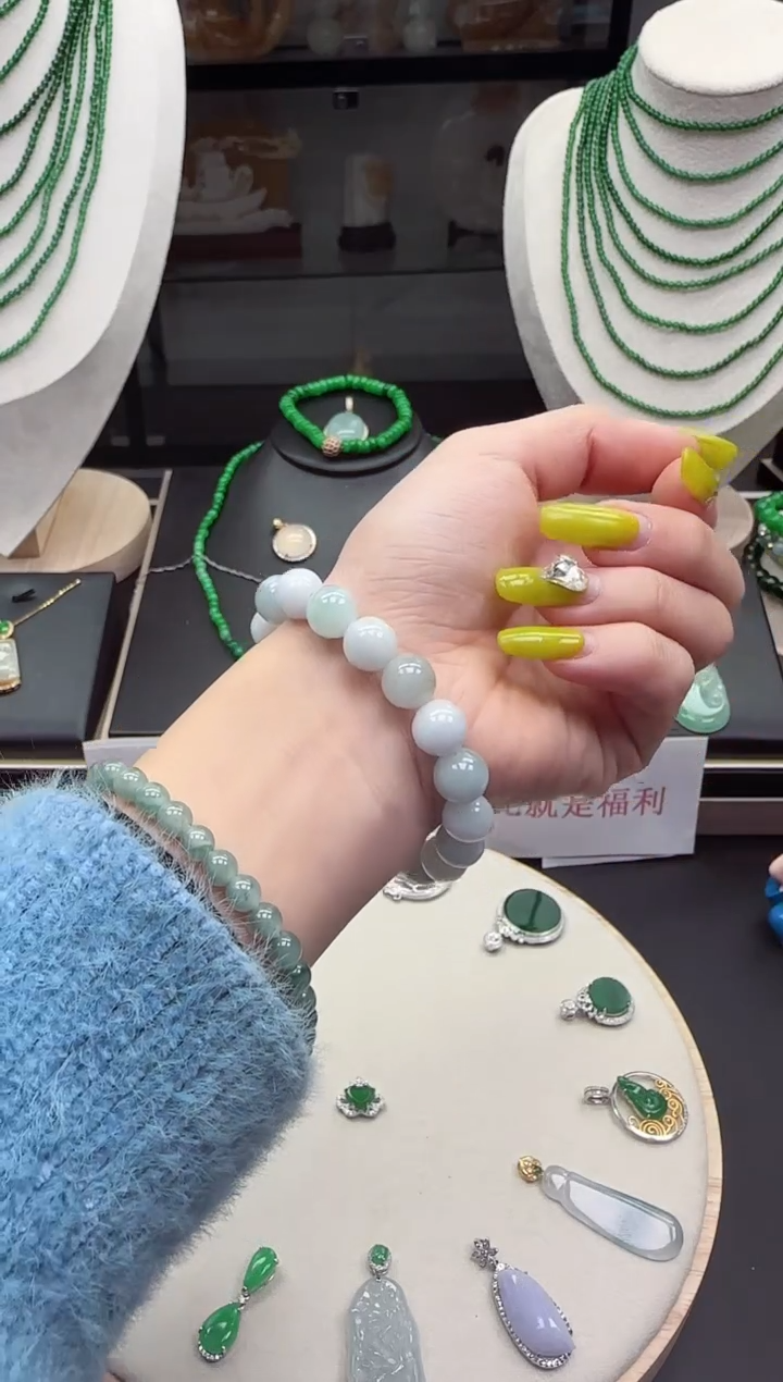 【闪购商品】翡翠手串未镶嵌【海莎一口翠】翡翠手串1