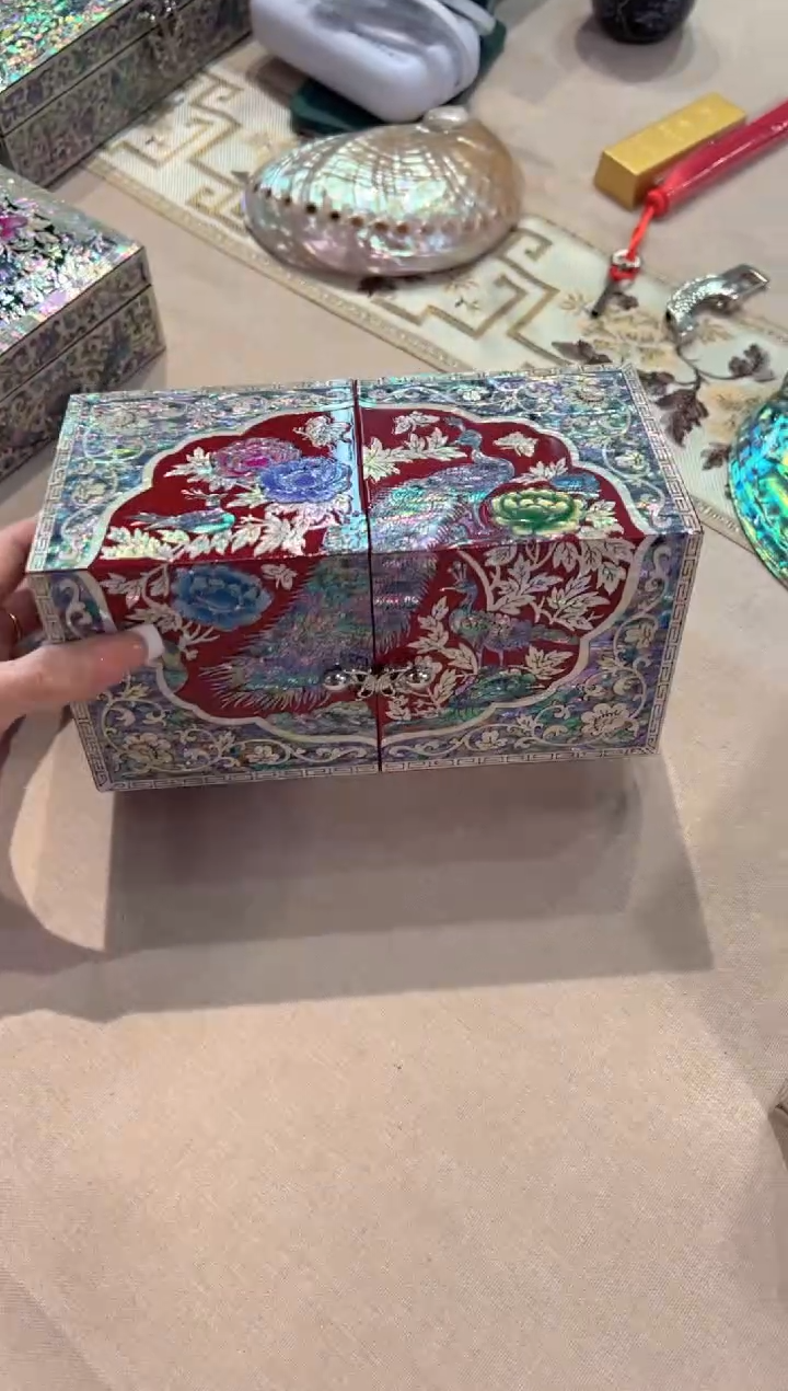 【闪购商品】对开·弘贝雅螺钿漆器文化馆