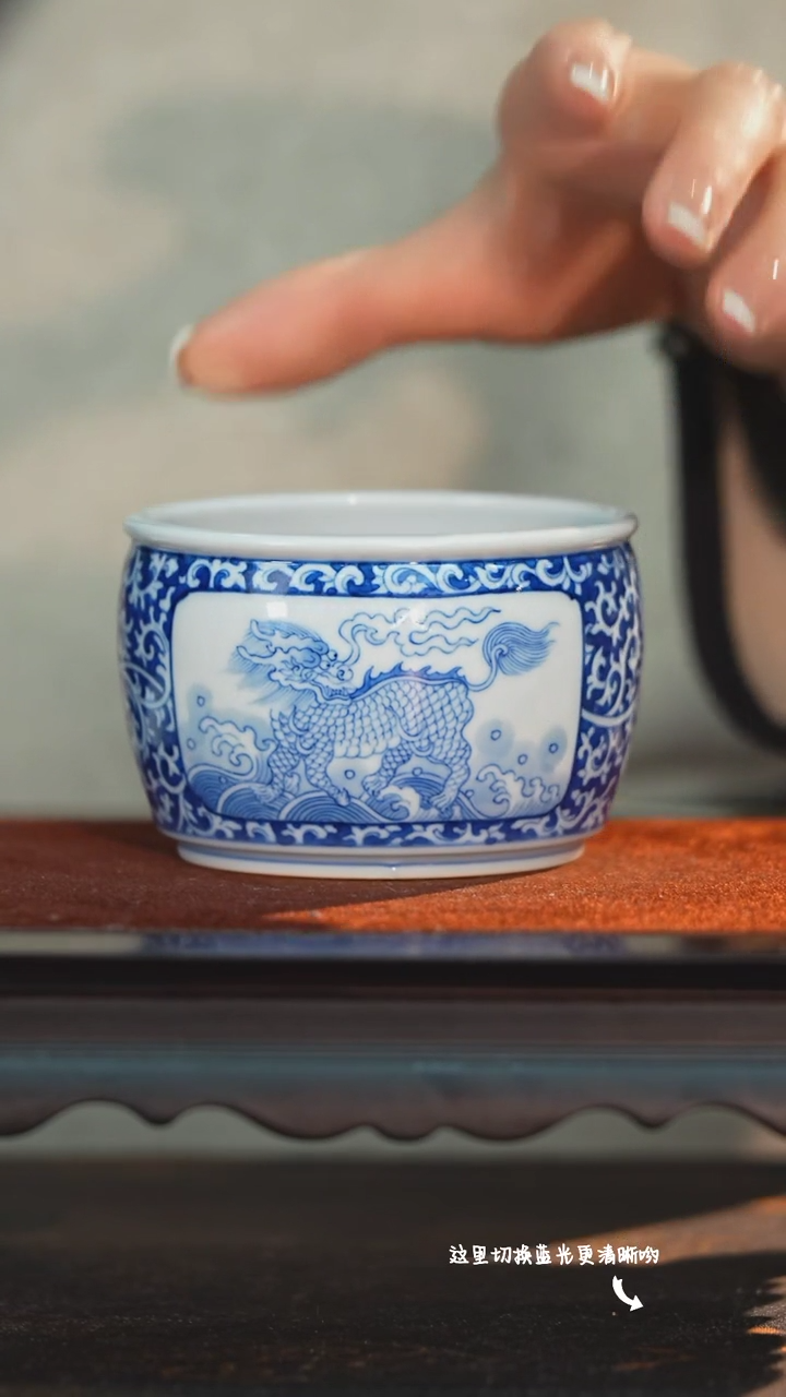 【闪购商品】中国官窑斗彩非遗传承人—涂杏花